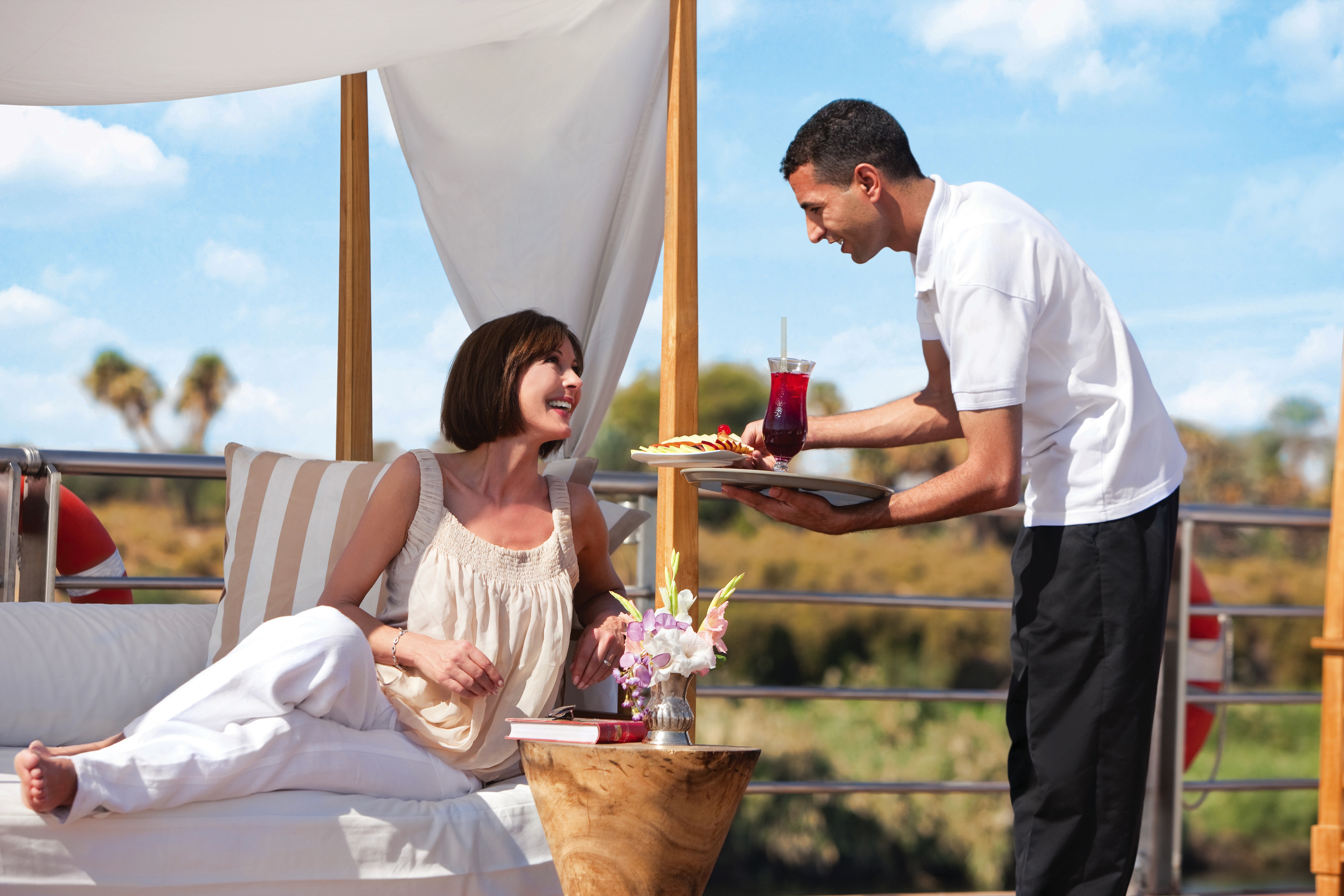 River Tosca - Pool & Sun Deck